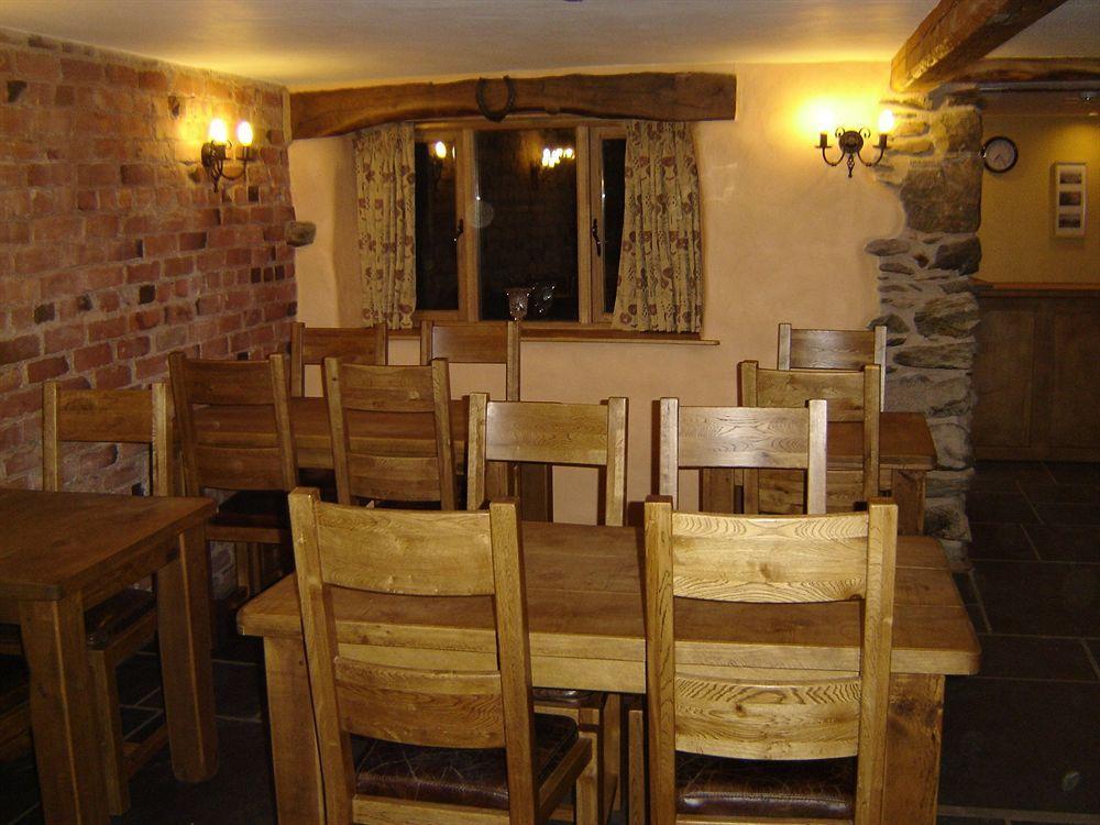 מלון Whitbeck The Wayside And Whisky Barn מראה חיצוני תמונה